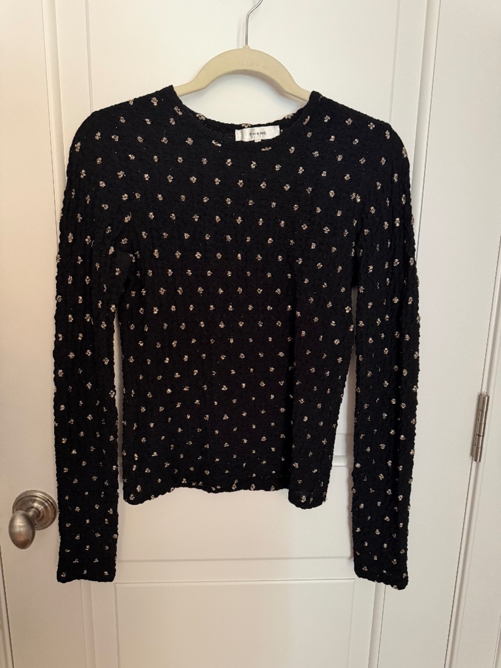Frame crewneck, metallic top